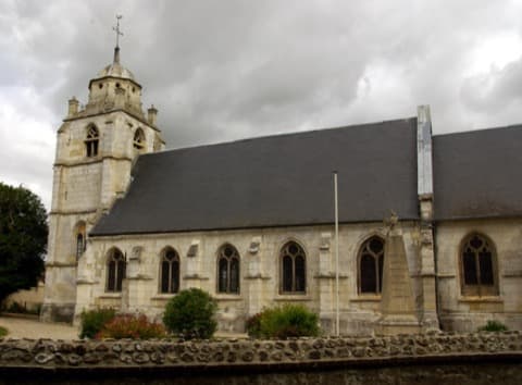 Élagueur Hénouville
