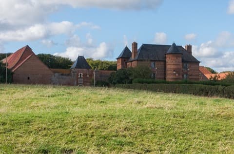 Élagueur Osmoy-Saint-Valery