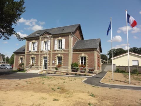 Élagueur Saint-Clair-sur-les-Monts