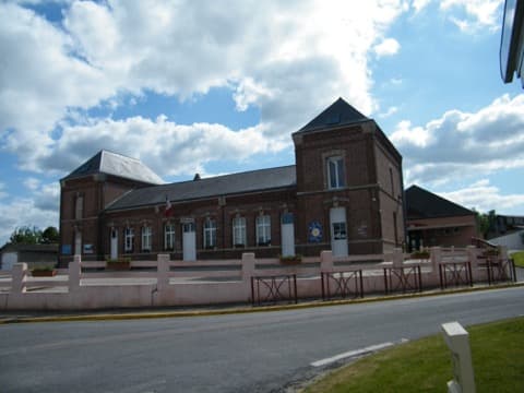Élagueur Saint-Rémy-Boscrocourt
