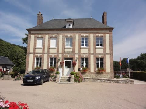 Élagueur Saint-Vaast-Dieppedalle