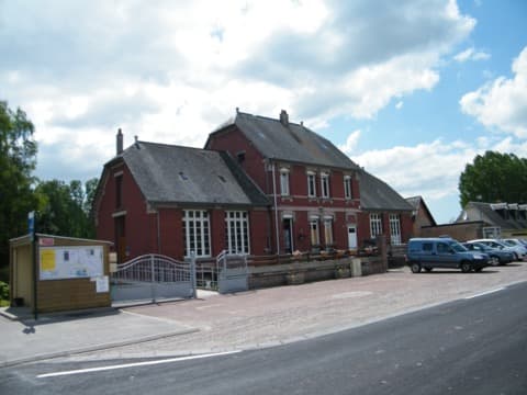 Élagueur Villy-sur-Yères
